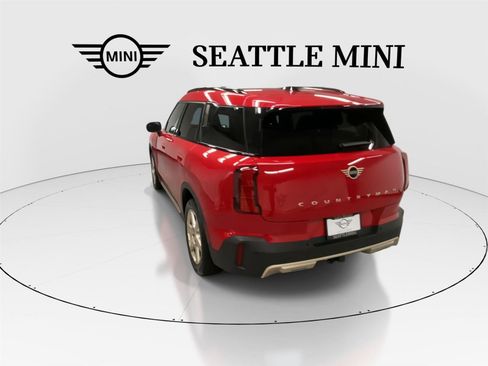 Certified 2025 MINI Cooper Countryman S w/ Comfort Package Max image 9