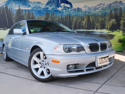 Used 2002 BMW 325Ci Coupe RWD image 3