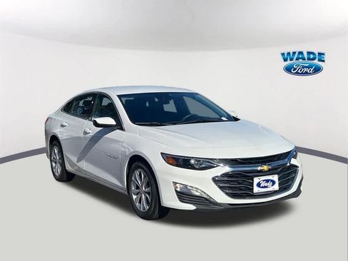 Used 2023 Chevrolet Malibu LT image 3