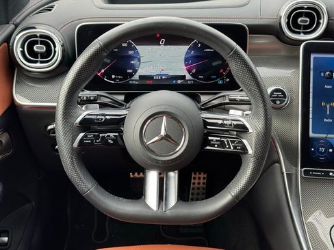 Used 2023 Mercedes-Benz GLC 300 GLC 300 image 23