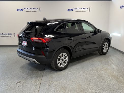 Used 2025 Ford Escape Active AWD/4WD image 31
