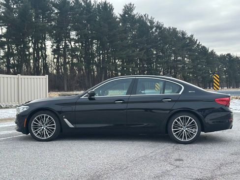 Used 2018 BMW 530e xDrive image 6