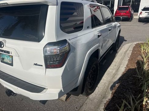 Used 2024 Toyota 4Runner SR5 Premium w/ Moonroof Package image 7