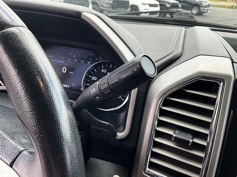 Used 2017 Ford F250 Lariat w/ Chrome Package AWD/4WD image 18