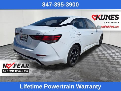 Used 2024 Nissan Sentra SV FWD image 7
