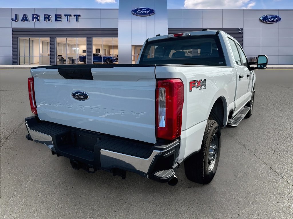 Used 2024 Ford F250 XL w/ FX4 Off-Road Package AWD/4WD image 4