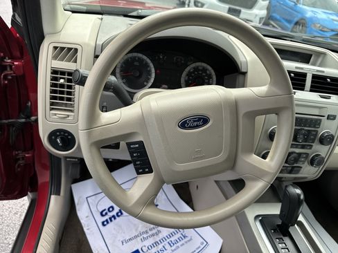 Used 2008 Ford Escape XLT AWD/4WD image 14