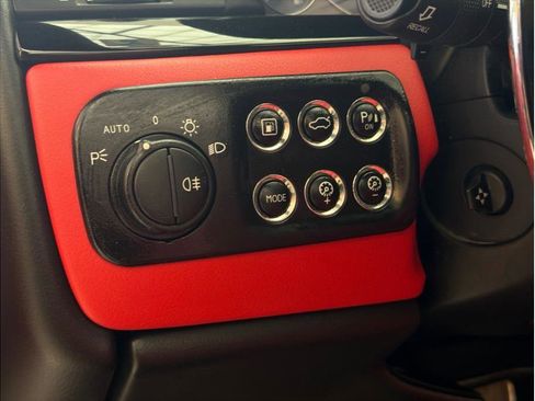 Used 2016 Maserati GranTurismo Sport image 24