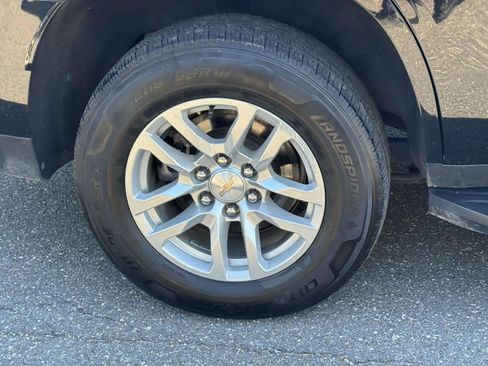 Used 2024 Chevrolet Tahoe LT AWD/4WD image 8
