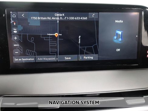 Used 2023 Hyundai Palisade SE w/ Cargo Package AWD/4WD image 3
