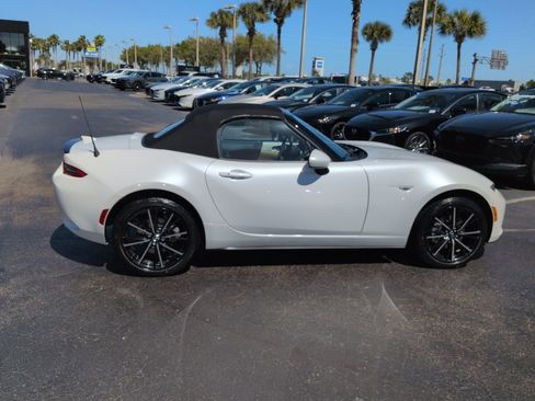New 2026 MAZDA MX-5 Miata Grand Touring image 3