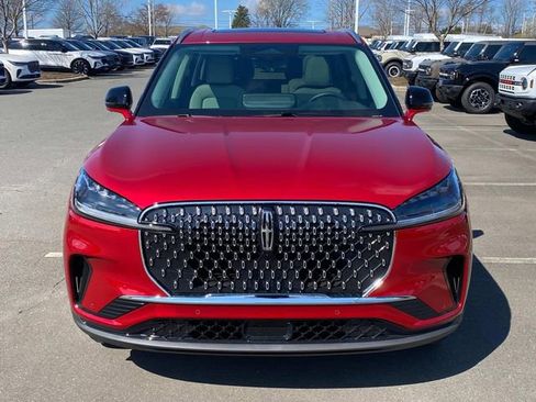 New 2026 Lincoln Aviator Reserve image 2