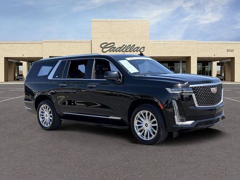 Certified 2022 Cadillac Escalade ESV Premium Luxury AWD/4WD image 3