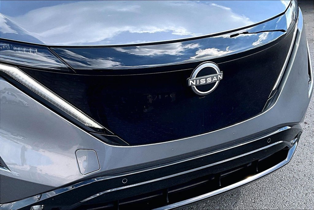 Used 2024 Nissan Ariya FWD image 34