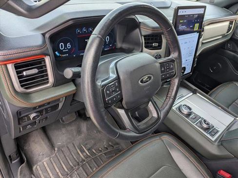 Used 2022 Ford Expedition Timberline image 9