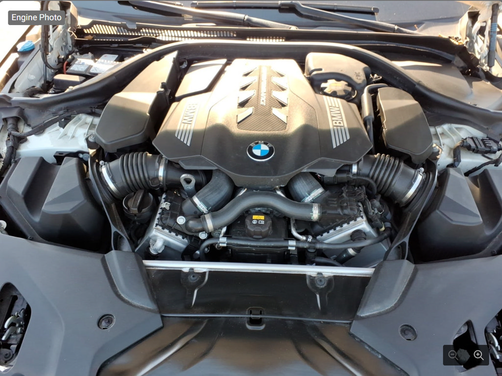 Used 2020 BMW M550i xDrive w/ Executive Package AWD/4WD image 13