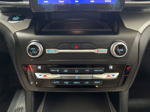 Used 2020 Ford Explorer XLT w/ Equipment Group 202A image 42