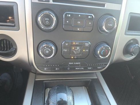 Used 2017 Ford Expedition EL XLT image 11
