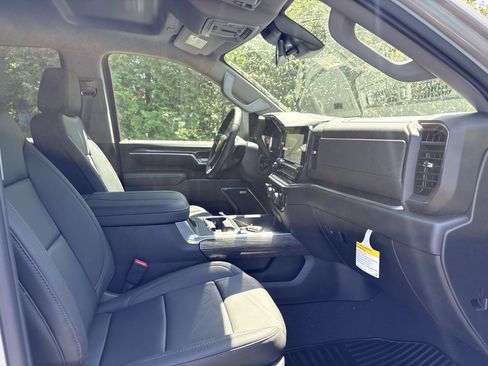 New 2026 Chevrolet Silverado 3500 LTZ w/ LTZ Convenience Package AWD/4WD image 25