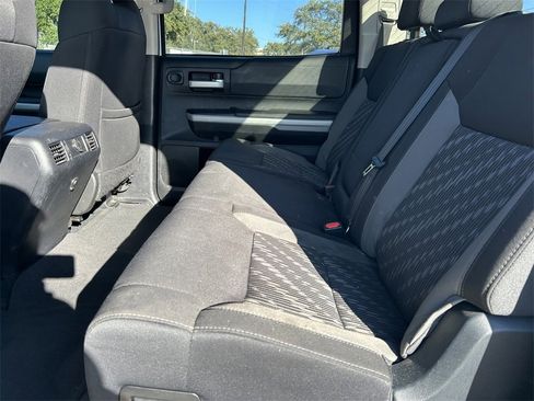 Used 2018 Toyota Tundra SR5 image 16