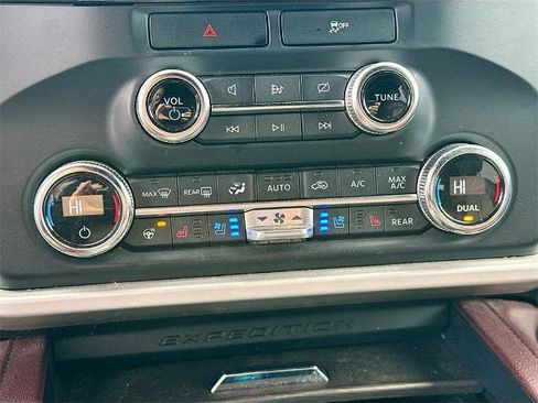 Certified 2022 Ford Expedition Limited image 14