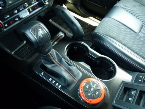 Used 2024 Ford Bronco Raptor w/ Interior Carbon Fiber Pack 6 AWD/4WD image 31