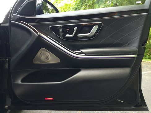Used 2022 Mercedes-Benz S 580 4MATIC Sedan image 27