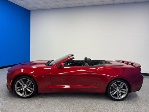 Used 2017 Chevrolet Camaro SS RWD image 6