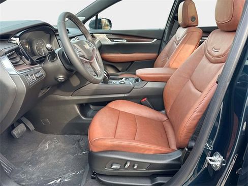 New 2026 Cadillac XT5 Premium Luxury w/ Driver Assist Package image 16