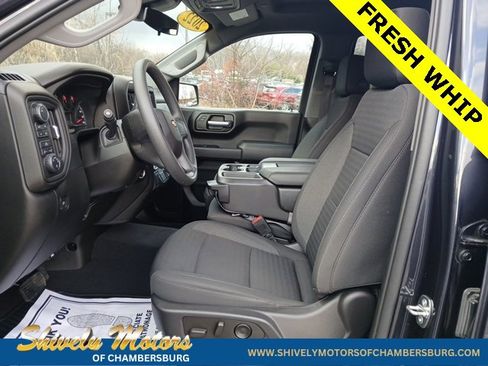 Used 2022 Chevrolet Silverado 1500 Custom image 14