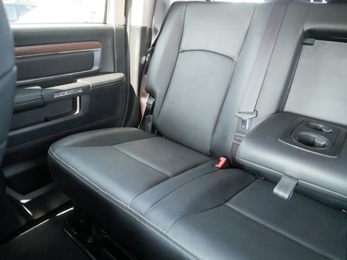 Used 2016 RAM 3500 Laramie AWD/4WD image 12