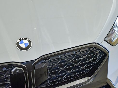 New 2026 BMW X2 xDrive28i image 8