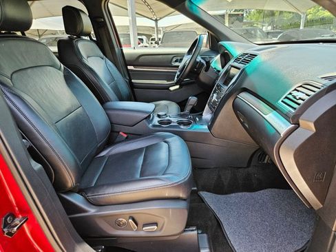 Used 2016 Ford Explorer Limited w/ Equipment Group 301A AWD/4WD image 23