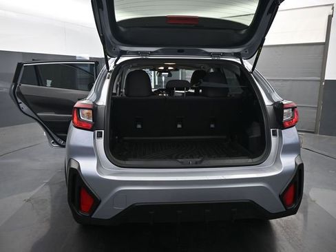 Used 2025 Subaru Crosstrek 2.0i Premium AWD/4WD image 8