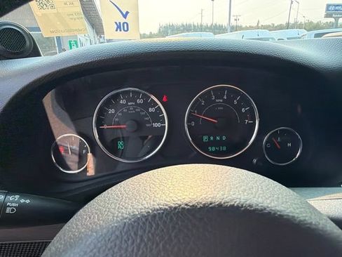 Used 2013 Jeep Wrangler Unlimited Sahara w/ Connectivity Group AWD/4WD image 22