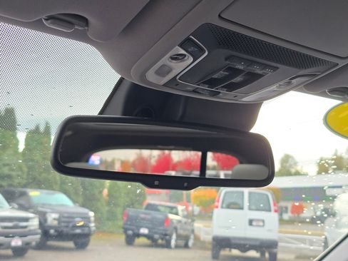 Used 2016 Honda Pilot Elite image 27