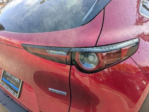 New 2025 MAZDA CX-30 AWD 2.5 S w/ Select Sport Pkg image 11