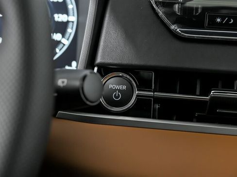 New 2025 Mitsubishi Outlander SEL image 19