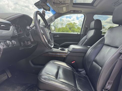 Used 2016 Chevrolet Suburban LT AWD/4WD image 13