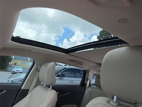 Certified 2023 Lincoln Nautilus Reserve FWD image 24