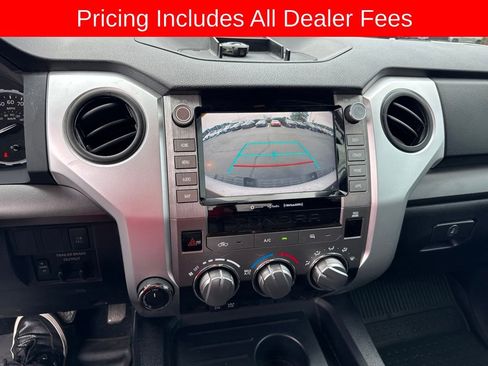 Used 2020 Toyota Tundra SR5 w/ SR5 Upgrade Package AWD/4WD image 9