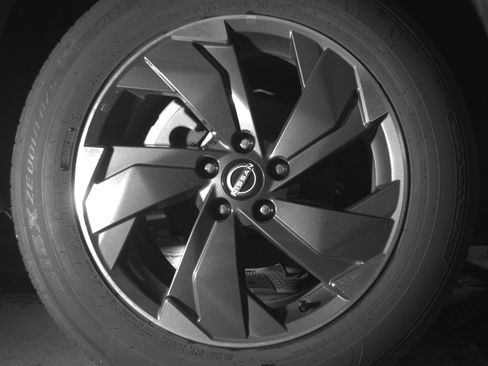 Used 2025 Nissan Rogue SV FWD image 15
