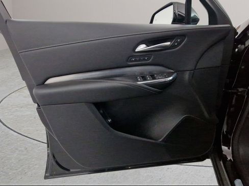 Used 2024 Cadillac XT4 Premium Luxury image 27