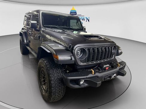 Used 2025 Jeep Wrangler Unlimited Rubicon 392 AWD/4WD image 21