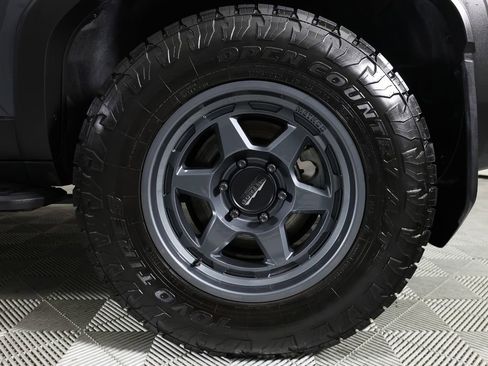 Used 2025 Toyota Land Cruiser w/ Premium Package image 53