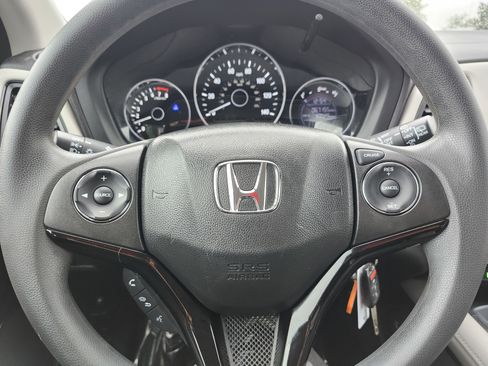 Used 2016 Honda HR-V LX image 25