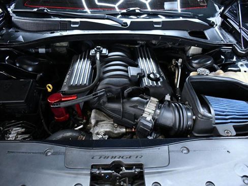 Used 2017 Dodge Charger R/T image 42