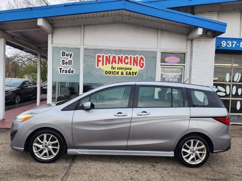 Used 2013 MAZDA MAZDA5 Grand Touring FWD image 2