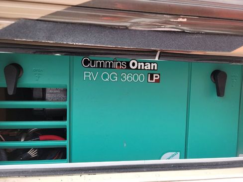 Used 2017 Ford E-450 and Econoline 450 Super Duty w/ Motorhome Prep Package image 10