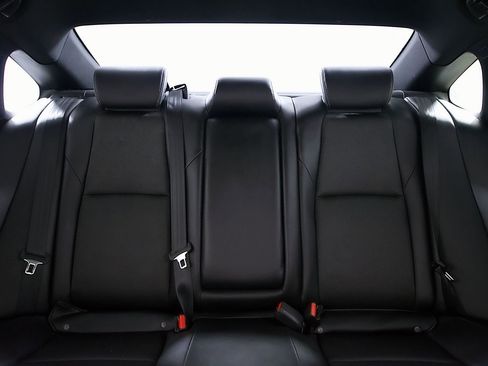 Used 2022 Honda Accord Sport image 15